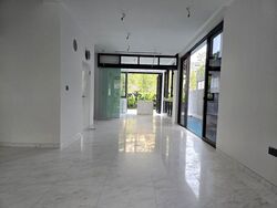 Loyang Besar Close (D17), Terrace #579158701